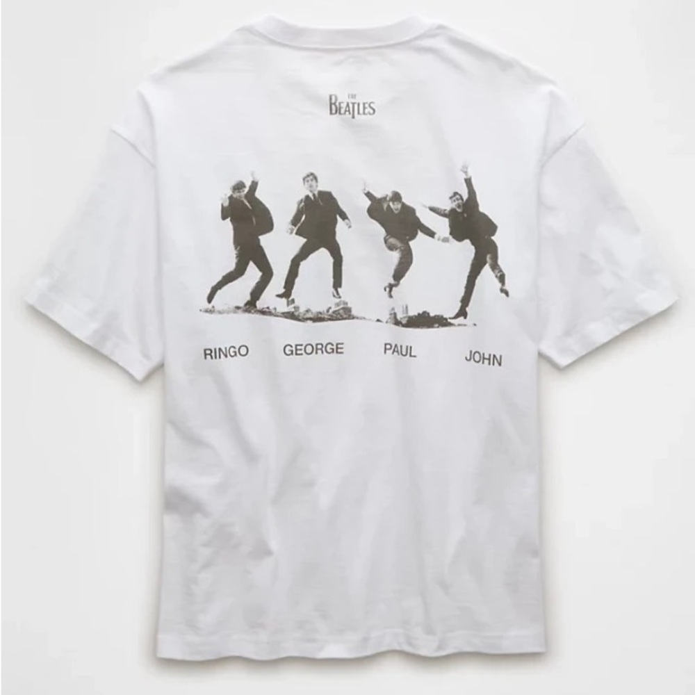AE x The Beatles Vintage style Graphic T-Shirt Size Small